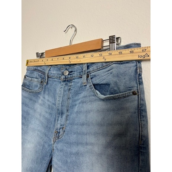 Levi‎ Strauss 511 Men's W36 L29 Slim Taper Light Wash Denim Jeans Casual - Picture 6 of 13